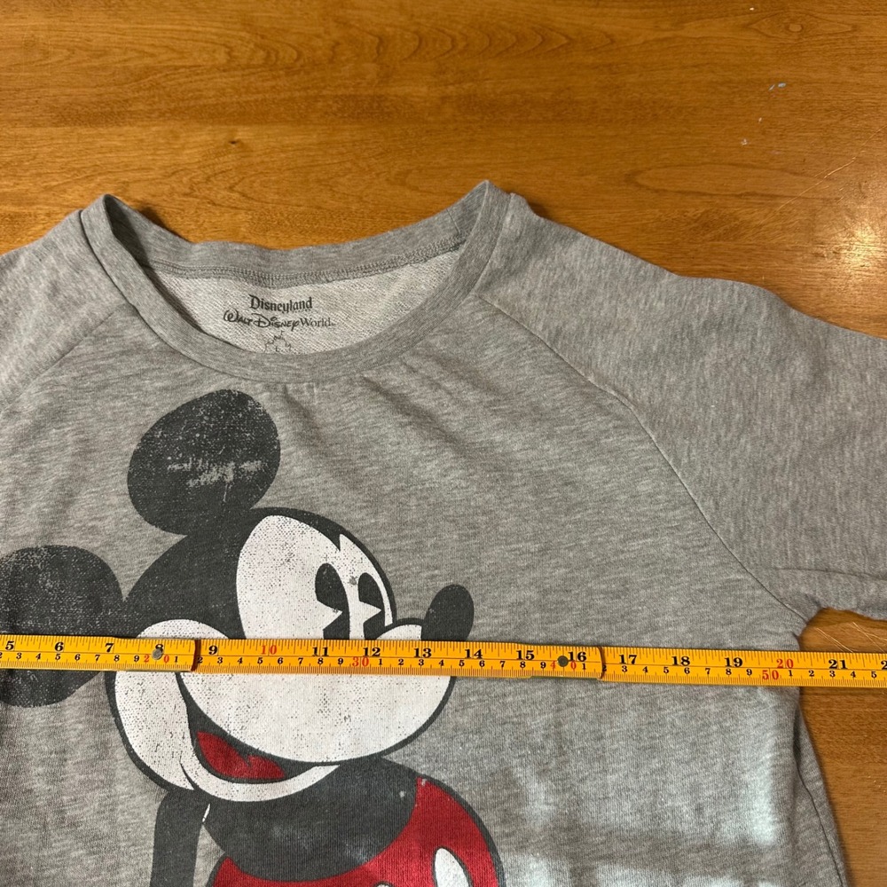 Disneyland Mickey Mouse Graphic Sweatshirt Womens Large Distressed Lightweight - Picture 5 of 7